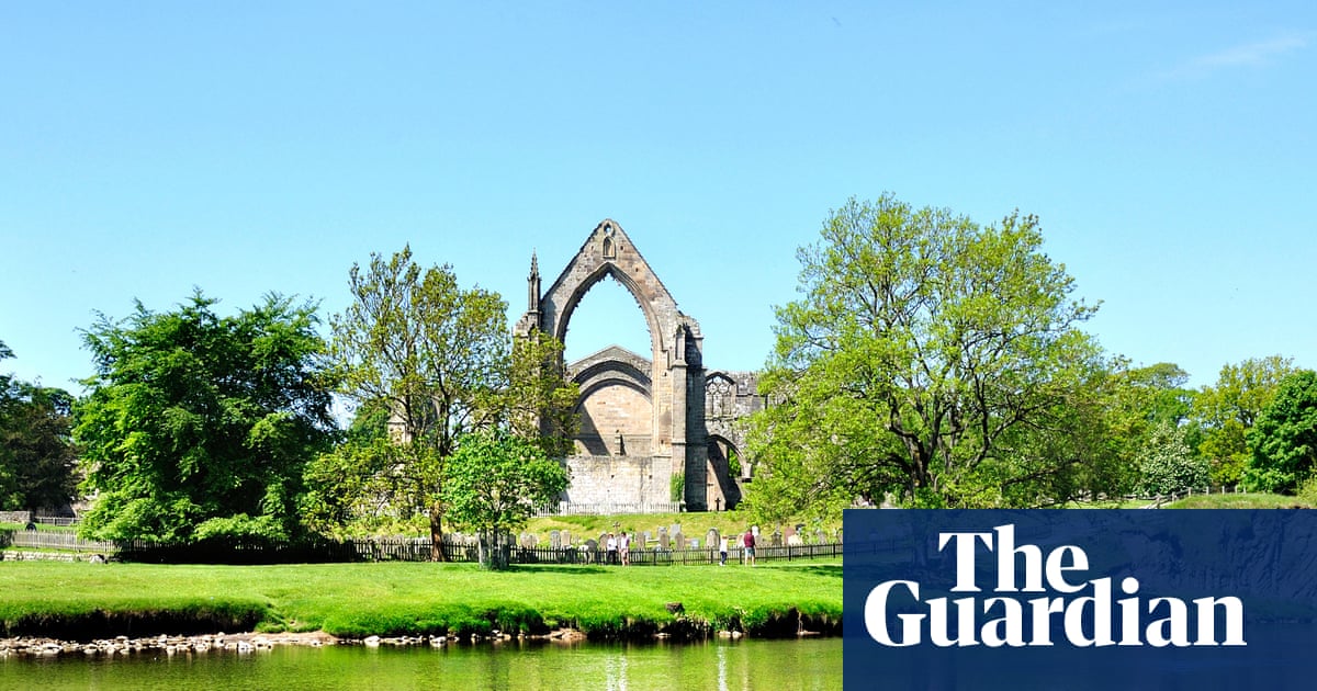 How to explore Britain and Ireland’s most beautiful rivers on foot, bike or boat: readers’ travel tips